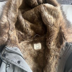 Nice warm coat size Large